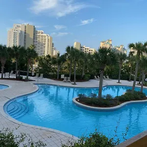 Apartment Ocean View Luxurious Condo-best Location + Balcony, Destin